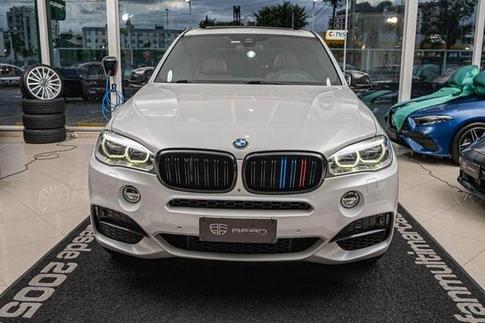BMW X5 M50D