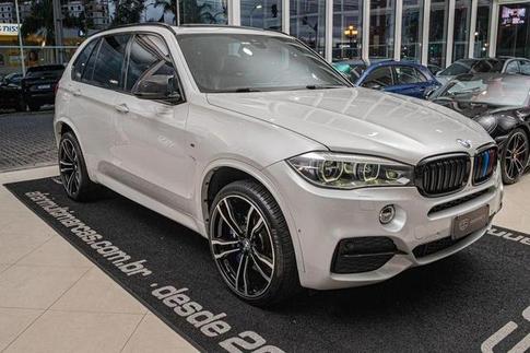 BMW X5 M50D
