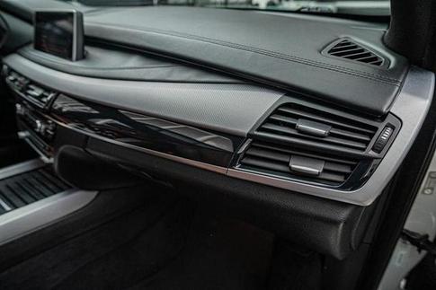 BMW X5 M50D