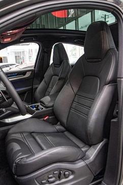 PORSCHE CAYENNE CP PHE