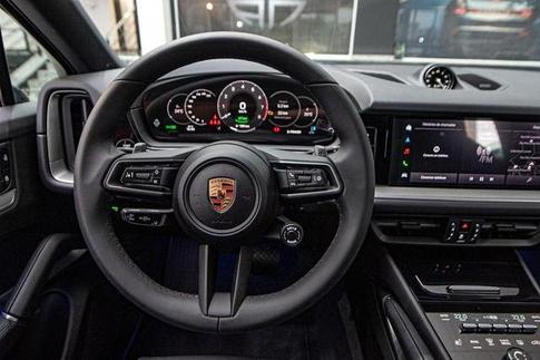 PORSCHE CAYENNE CP PHE