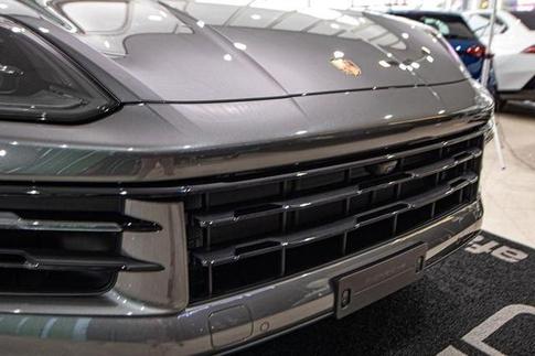 PORSCHE CAYENNE CP PHE