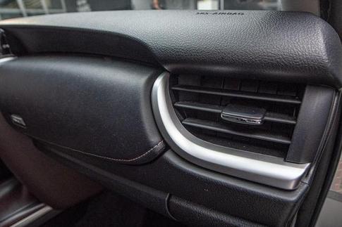 TOYOTA HILUX SWSRXA4FD