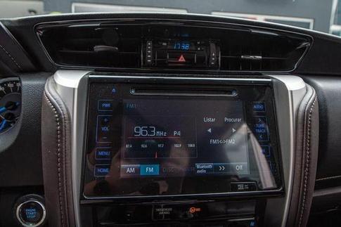 TOYOTA HILUX SWSRXA4FD