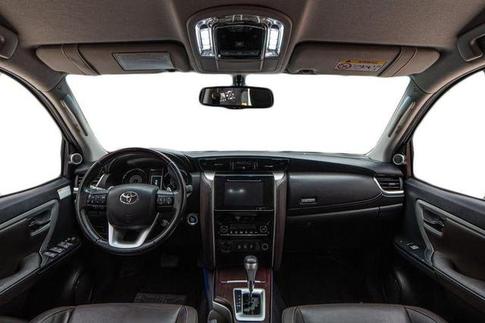 TOYOTA HILUX SWSRXA4FD