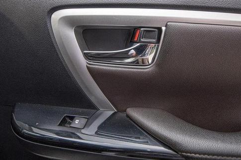 TOYOTA HILUX SWSRXA4FD