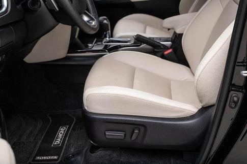 TOYOTA HILUX SWDMDA4MD