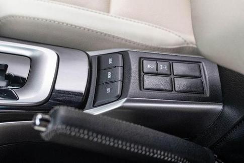 TOYOTA HILUX SWDMDA4MD