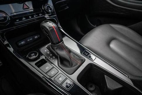 HYUNDAI CRETA TA NLINE