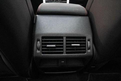LAND ROVER DISC SPT P250FF SE RD