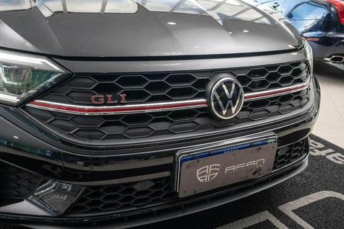 VOLKSWAGEN JETTA GLI