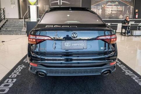 VOLKSWAGEN JETTA GLI