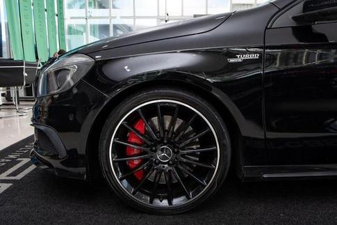 MERCEDES-BENZ A45AMG4M