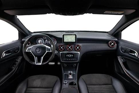 MERCEDES-BENZ A45AMG4M