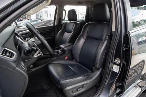 MITSUBISHI MMC PAJERO SPORT HPE