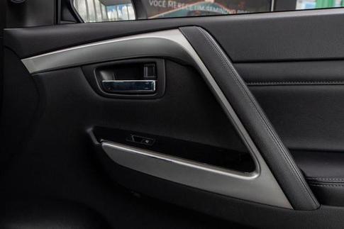 MITSUBISHI MMC PAJERO SPORT HPE