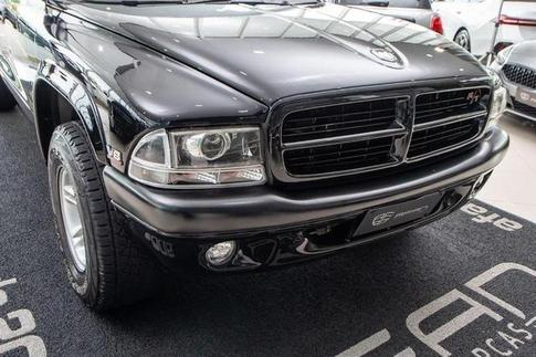 DODGE DAKOTA R/T V-8 5.2 2P