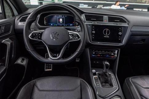 VOLKSWAGEN TIGUAN ALLSPACE RL