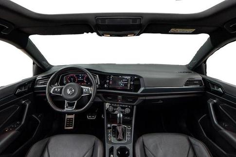 VOLKSWAGEN JETTA GLI AG