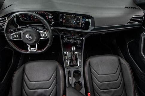 VOLKSWAGEN JETTA GLI AG