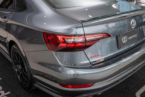 VOLKSWAGEN JETTA GLI AG
