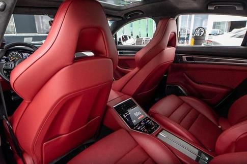 PORSCHE PANAMERA TSEHY