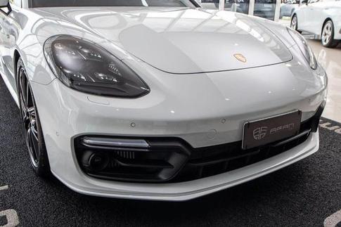 PORSCHE PANAMERA TSEHY