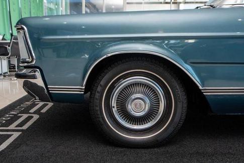 FORD GALAXIE LANDAU