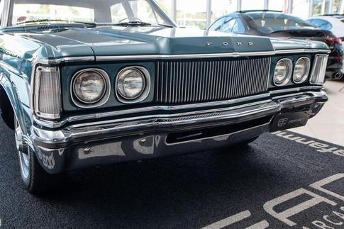 FORD GALAXIE LANDAU