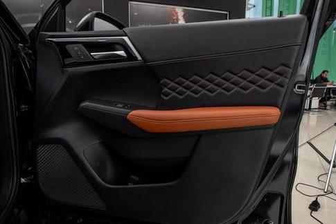 MITSUBISHI OUTLANDER SIGNATURE 2.4 4X4 AUT (H�B)