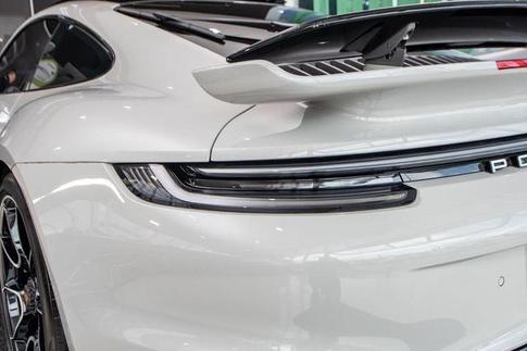 PORSCHE 911 TURBO S