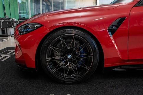 BMW M3 COMPETITION