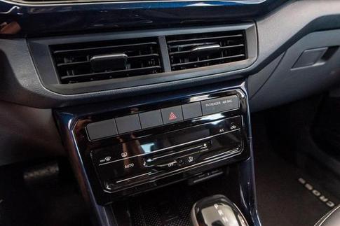VOLKSWAGEN T CROSS CL TSI