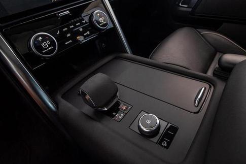 LAND ROVER DISC D300 HSE
