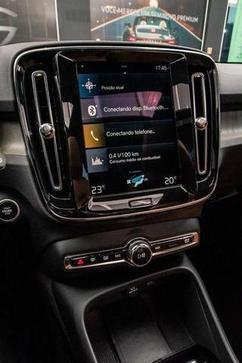 VOLVO XC40 T5H INSCRIP