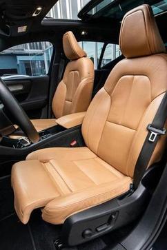 VOLVO XC40 T5H INSCRIP