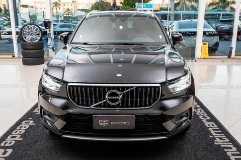 VOLVO XC40 T5H INSCRIP