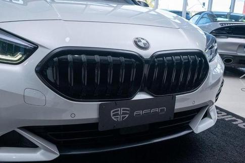BMW 218I