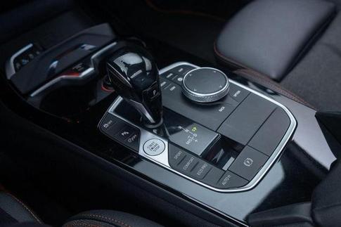 BMW 218I