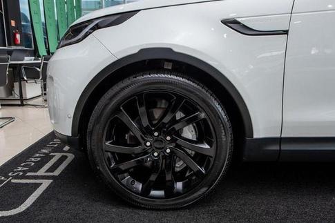 LAND ROVER DISC D300 HSE