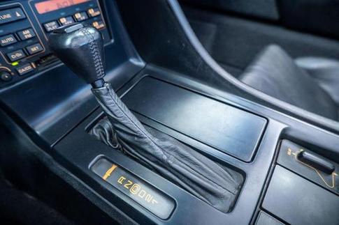 CHEVROLET CORVETTE 1LT