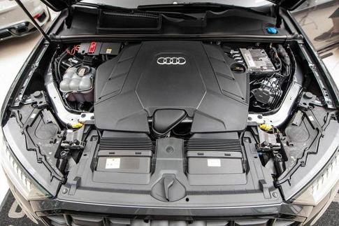 AUDI Q7 HIBRIDO