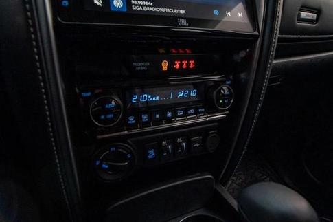TOYOTA HILUX SW SRX RD