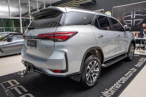 TOYOTA HILUX SW SRX RD