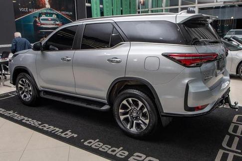TOYOTA HILUX SW SRX RD
