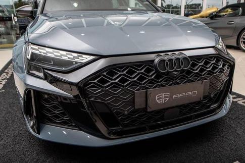 AUDI RS3 SEDAN 2.5 TFSI QUATTRO S-TRONIC