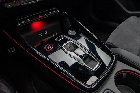 AUDI RS3 SEDAN 2.5 TFSI QUATTRO S-TRONIC