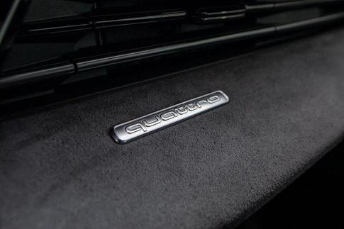 AUDI RS3 SEDAN 2.5 TFSI QUATTRO S-TRONIC