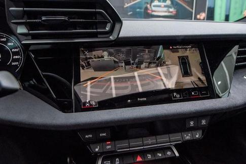 AUDI RS3 SEDAN 2.5 TFSI QUATTRO S-TRONIC