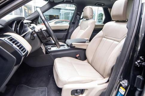 LAND ROVER LR DISCOVERY TD6 SE 7